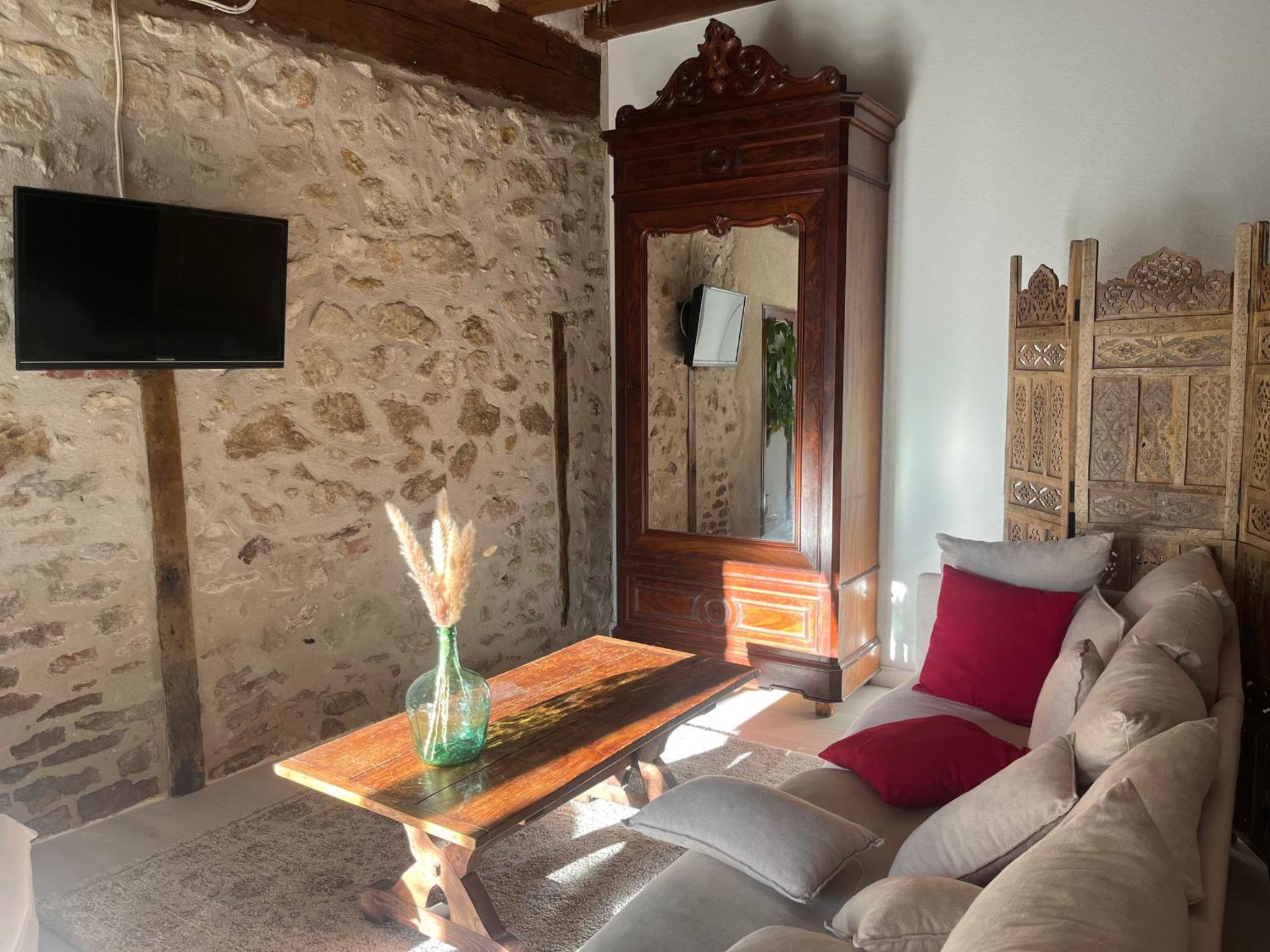 Le Petit Nancay Bed and Breakfast Thénioux Exteriör bild