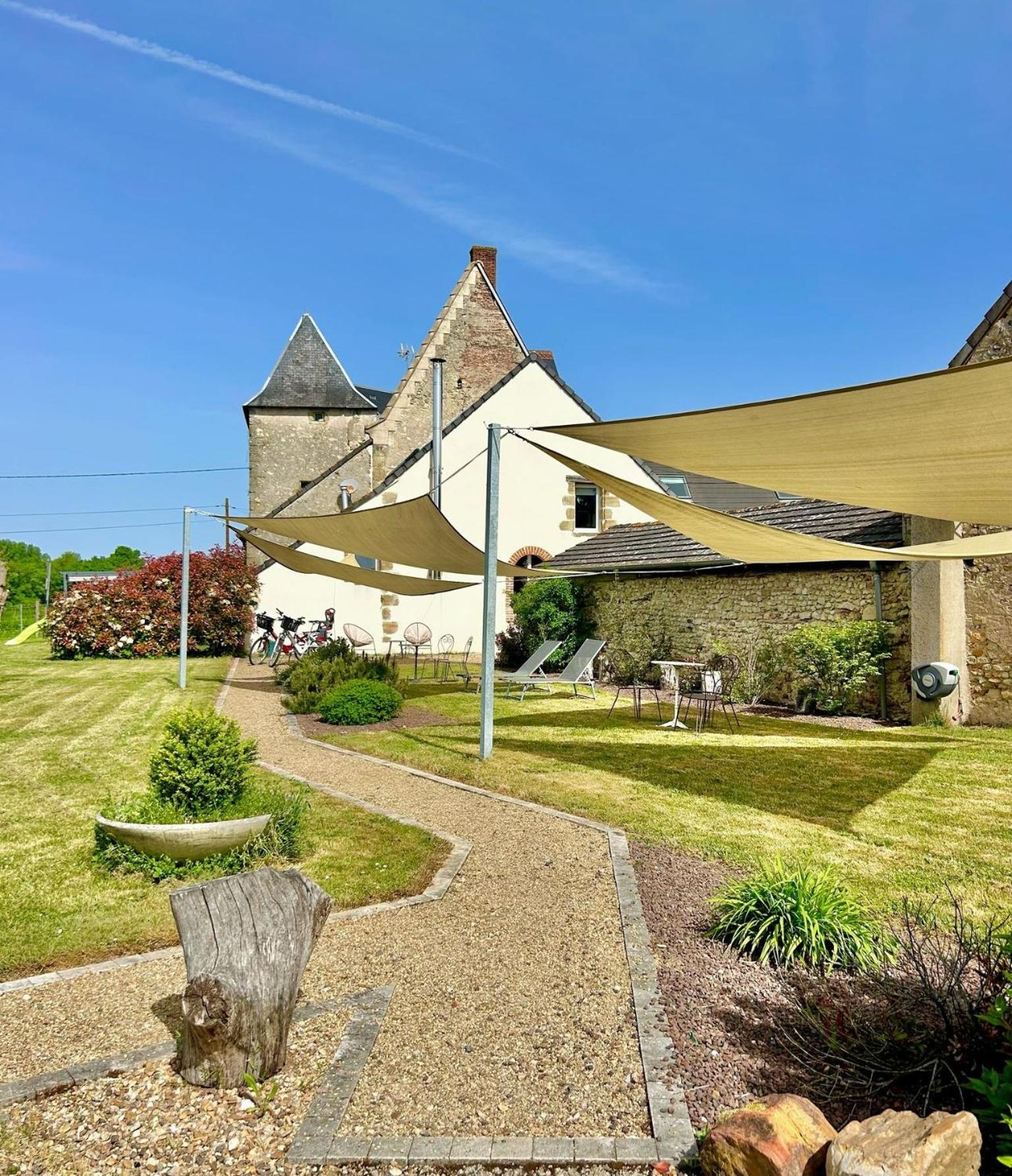 Le Petit Nancay Bed and Breakfast Thénioux Exteriör bild